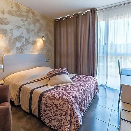 Morris Hotel 2*